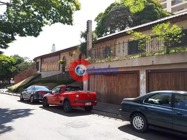 Casa com 914m² 6 quartos e 2 banheiros, à venda, no bairro Vila Rosália em Guarulhos
