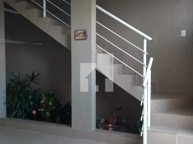 Casa com 240m² 3 quartos e 2 banheiros, à venda, no bairro Parque Cidade Jardim II em Jundiaí