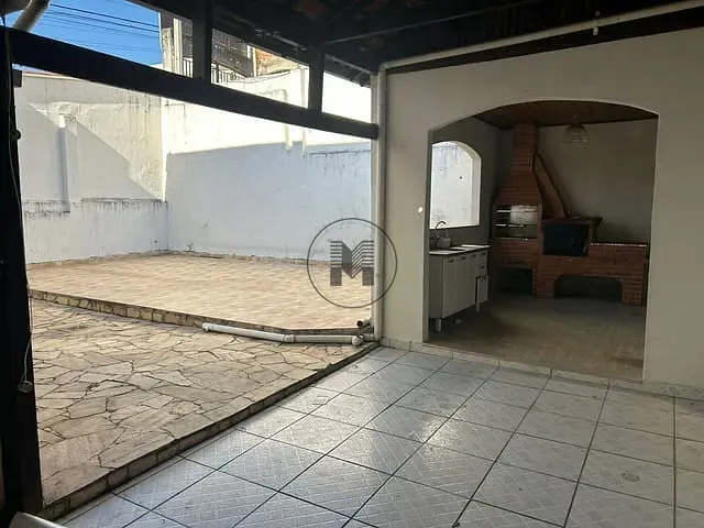 Casa 3 quartos e 2 banheiros, para alugar, no bairro Pedregulho em Guaratinguetá
