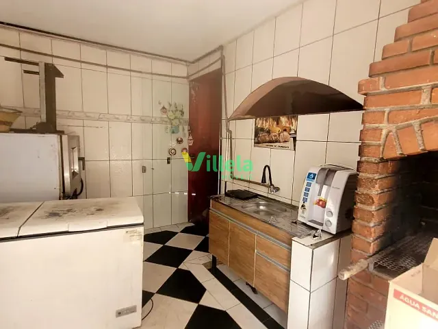 Casa 4 quartos e 3 banheiros, à venda, no bairro Jardim Odete em Itaquaquecetuba