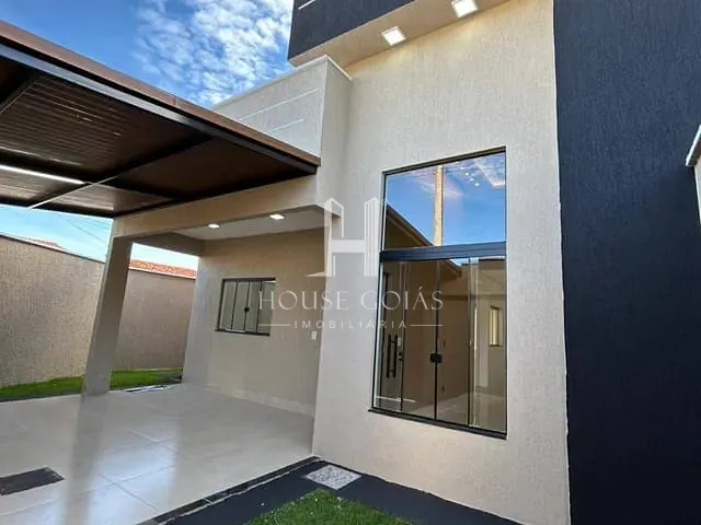 Casa com 113m² 2 quartos e 2 banheiros, à venda, no bairro Residencial Triunfo em Goianira