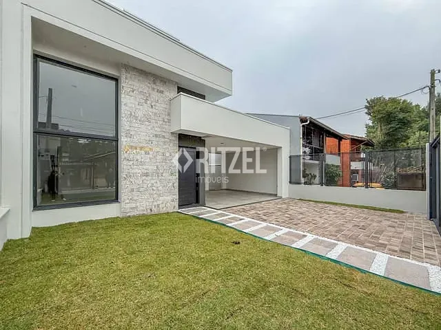 Casa 3 quartos e 3 banheiros, à venda, no bairro Jardim Mauá em Novo Hamburgo
