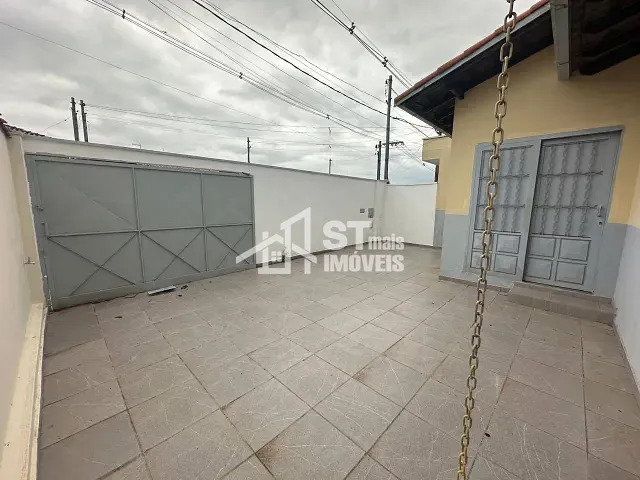 Casa com 160m² 2 quartos e 1 banheiro, à venda, no bairro Jardim Rio Negro em Andradas