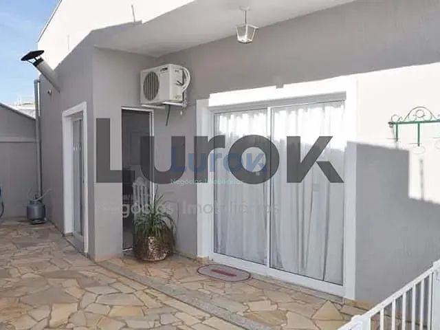 Casa com 223m² 4 quartos e 5 banheiros, à venda, no bairro Chácara das Nações em Valinhos