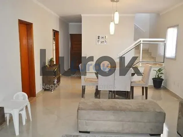 Casa com 223m² 4 quartos e 5 banheiros, à venda, no bairro Chácara das Nações em Valinhos