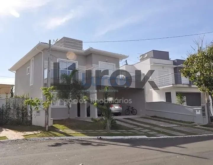 Casa, 4 quartos, 223 m² - Foto 1