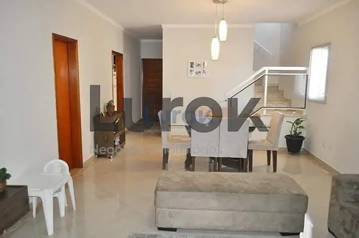 Casa, 4 quartos, 223 m² - Foto 5