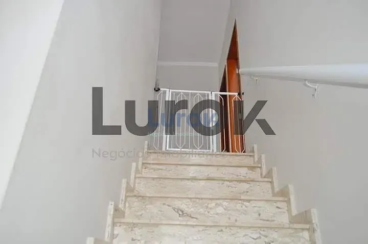 Casa, 4 quartos, 223 m² - Foto 8