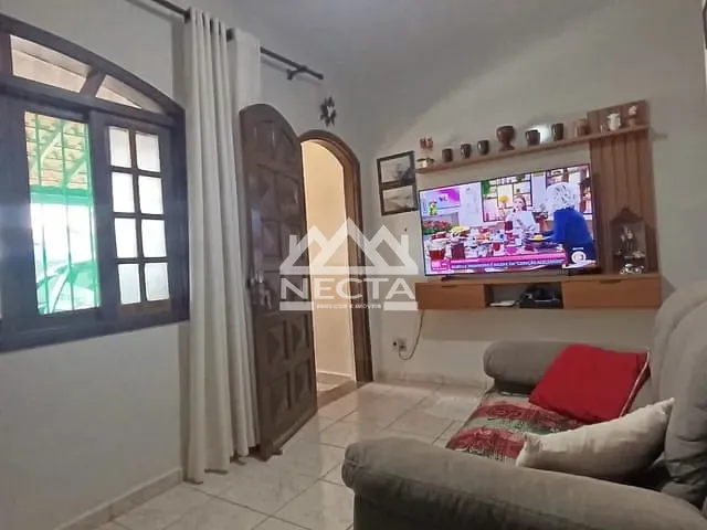 Casa com 150m² 2 quartos e 2 banheiros, à venda, no bairro Caputera em Caraguatatuba