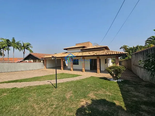 Casa com 1287m² 3 quartos e 2 banheiros, à venda, no bairro Condomínio Haras Paineiras em Salto