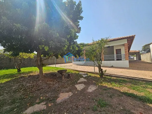 Casa com 1287m² 3 quartos e 2 banheiros, à venda, no bairro Condomínio Haras Paineiras em Salto