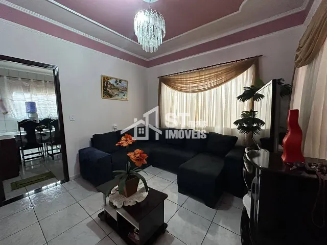 Casa com 200m² 3 quartos e 2 banheiros, à venda, no bairro Jardim Ipê em Andradas