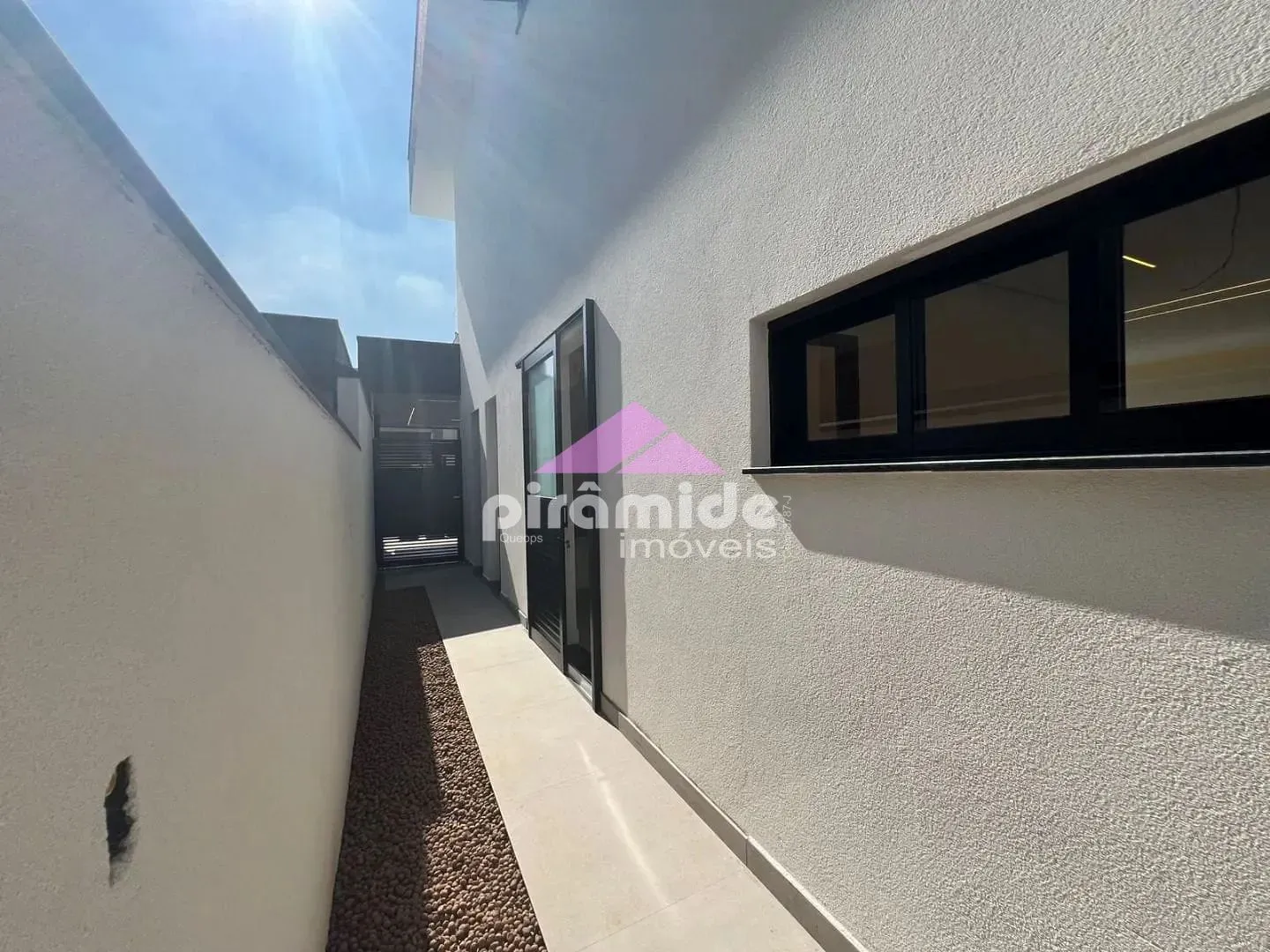 Casa, 3 quartos, 220 m² - Foto 24