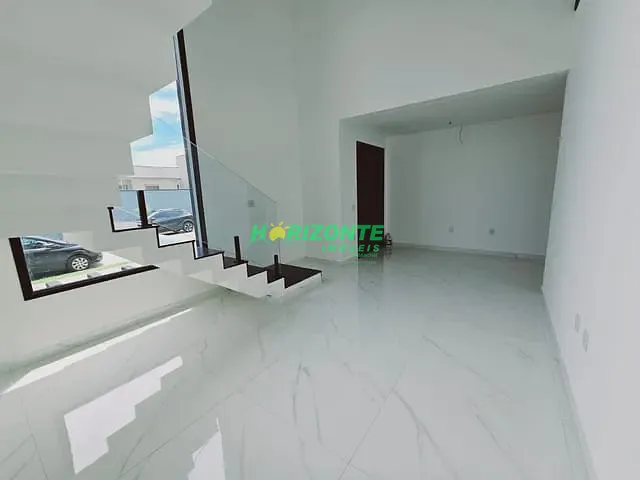 Casa com 300m² 4 quartos e 7 banheiros, à venda, no bairro Condomínio Residencial Monte Carlo em São José dos Campos
