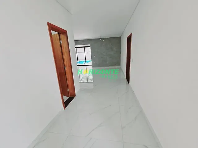 Casa com 300m² 4 quartos e 7 banheiros, à venda, no bairro Condomínio Residencial Monte Carlo em São José dos Campos