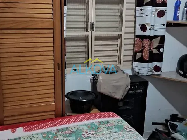 Casa com 150m² 2 quartos e 1 banheiro, à venda, no bairro Cidade Morumbi em São José dos Campos