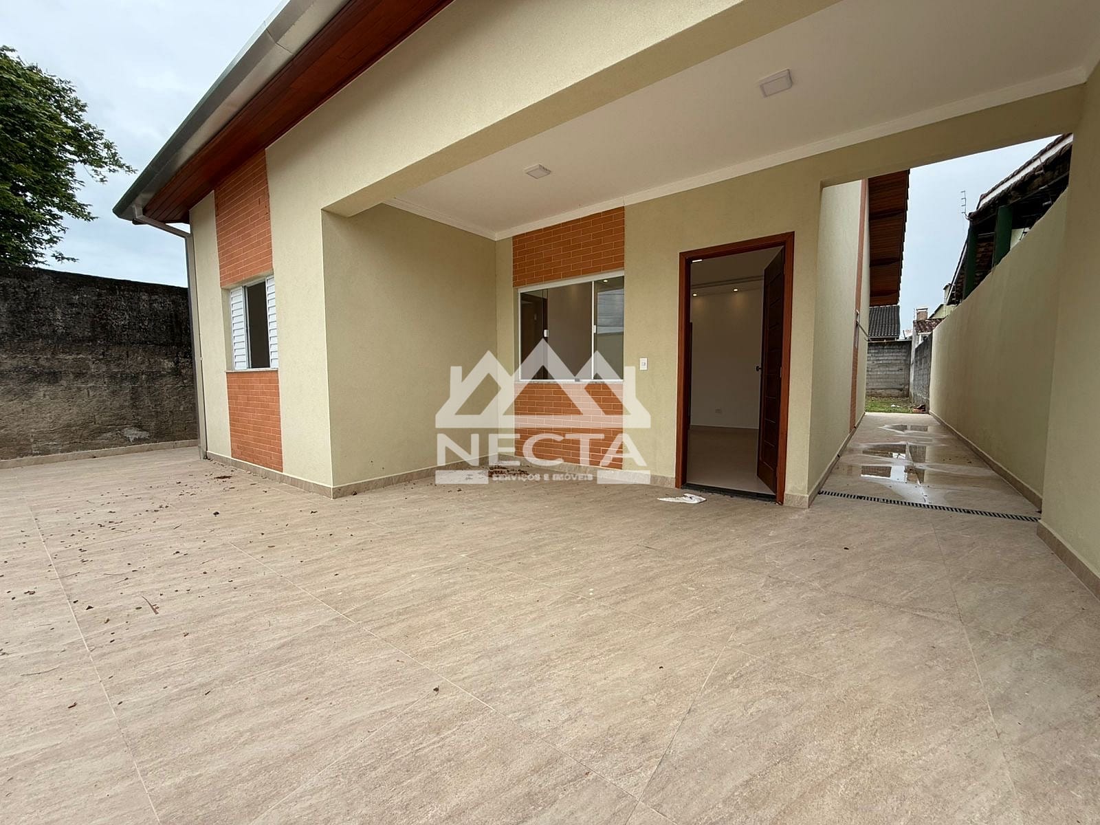 Casa, 3 quartos, 96 m² - Foto 1