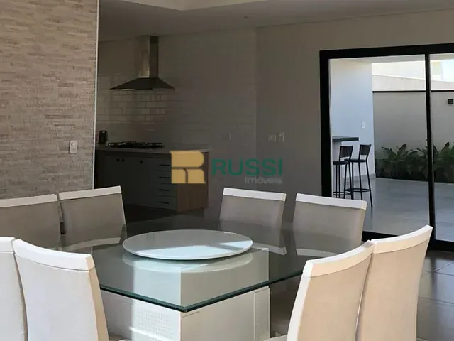 Casa com 358m² 5 quartos e 4 banheiros, à venda, no bairro Lotamento Floresta em São José dos Campos