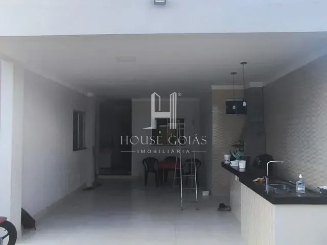 Casa com 134m² 3 quartos e 1 banheiro, à venda, no bairro Residencial Solar Bougainville em Goiânia