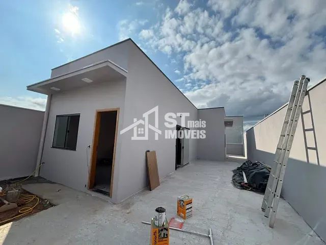 Casa 2 quartos e 1 banheiro, à venda, no bairro Jardim Heloísa em Andradas