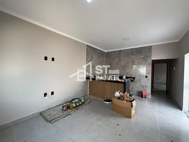 Casa 2 quartos e 1 banheiro, à venda, no bairro Jardim Heloísa em Andradas
