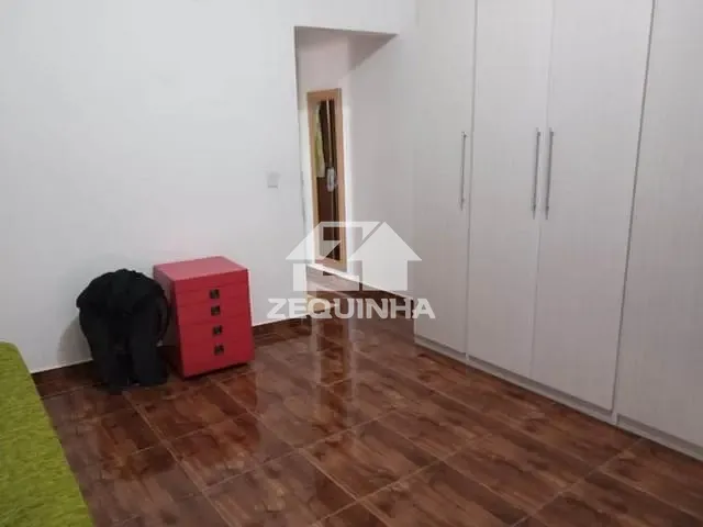 Casa com 133m² 3 quartos e 3 banheiros, à venda, no bairro Jardim Elvira em Osasco