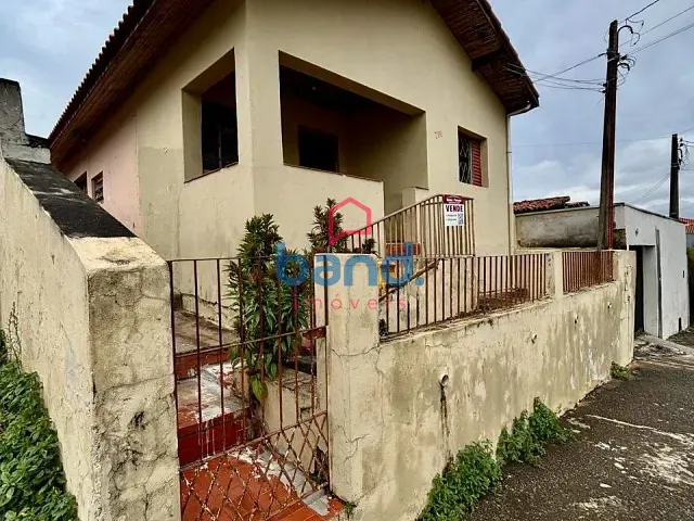 Casa 2 quartos e 1 banheiro, à venda, no bairro Jardim Santa Cruz em Porto Feliz