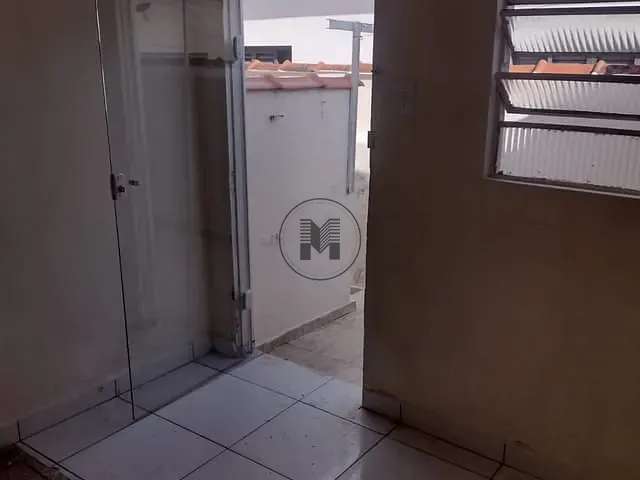 Casa 1 quarto e 1 banheiro, para alugar, no bairro Nova Guará em Guaratinguetá