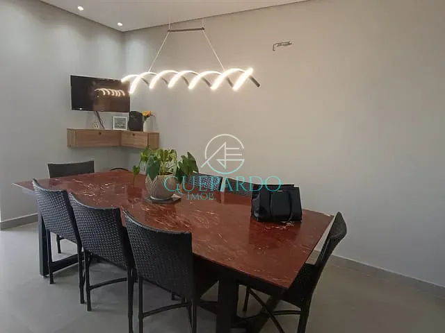 Casa com 325m² 3 quartos e 3 banheiros, à venda, no bairro Residencial das Torres em Cambé