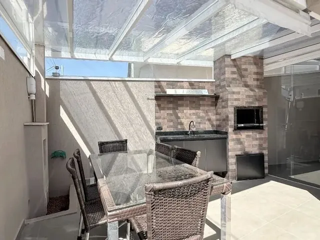 Casa com 100m² 3 quartos e 2 banheiros, para alugar, no bairro São Braz em Curitiba