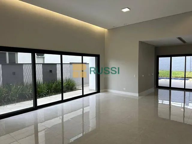 Casa com 280m² 3 quartos e 4 banheiros, à venda, no bairro Condomínio Residencial Alphaville II em São José dos Campos