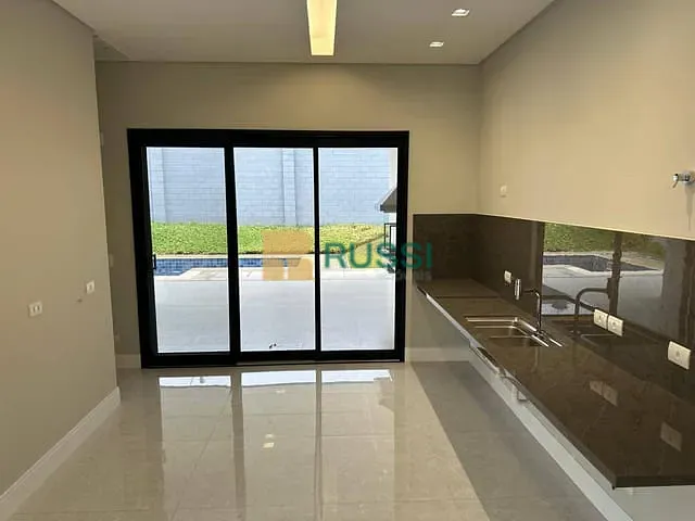 Casa com 280m² 3 quartos e 4 banheiros, à venda, no bairro Condomínio Residencial Alphaville II em São José dos Campos