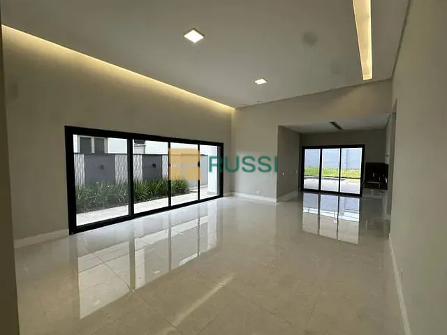 Casa com 280m² 3 quartos e 4 banheiros, à venda, no bairro Condomínio Residencial Alphaville II em São José dos Campos