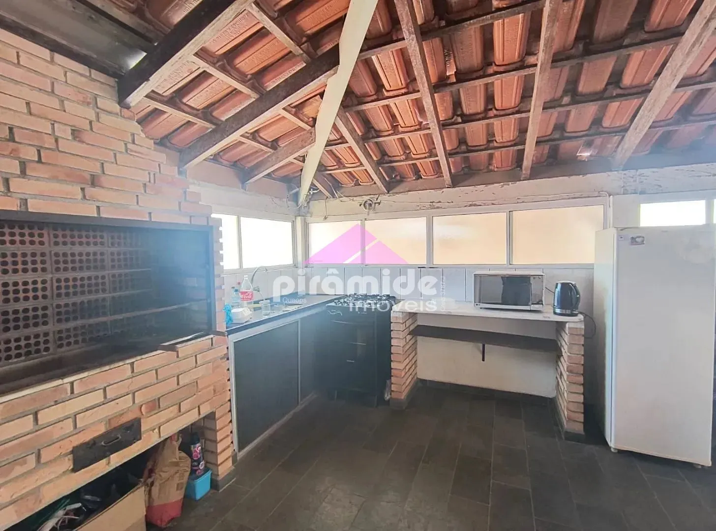 Casa, 5 quartos, 200 m² - Foto 9