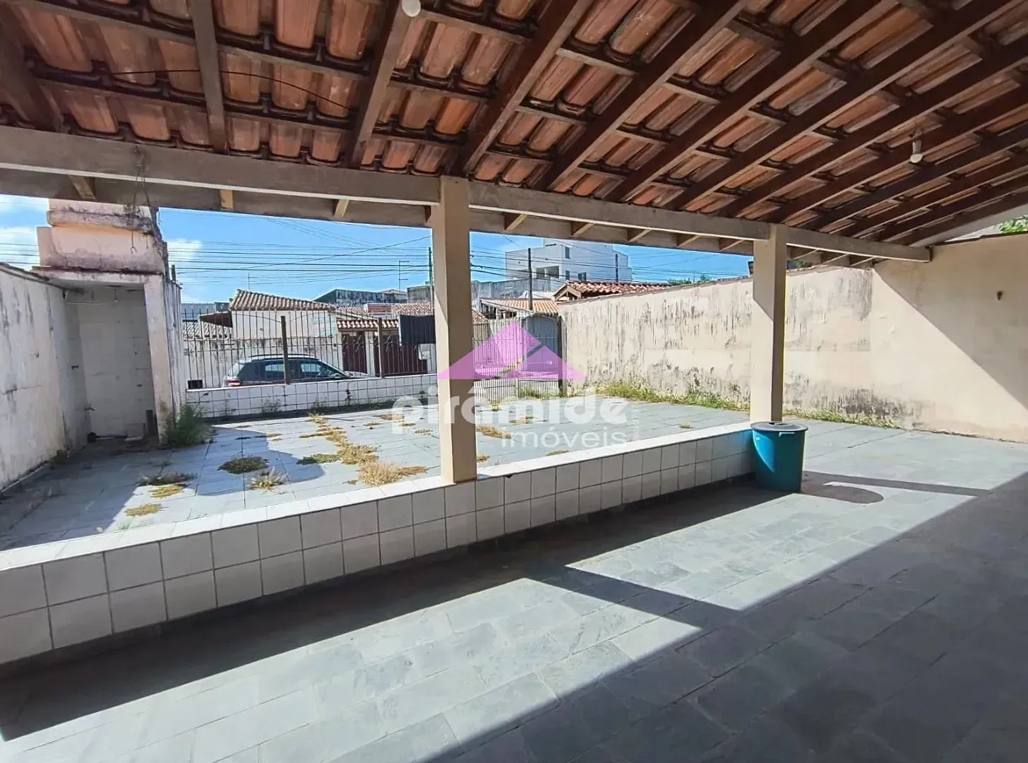 Casa, 5 quartos, 200 m² - Foto 2