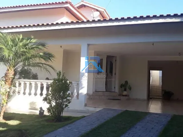 Casa com 1000m² 3 quartos e 3 banheiros, à venda, no bairro Jardim Santa Rosa em Itatiba