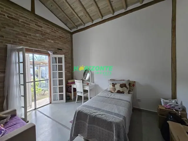 Casa 2 quartos e 3 banheiros, à venda, no bairro Urbanova em São José dos Campos