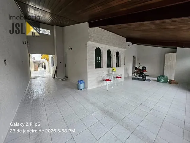 Casa 3 quartos e 2 banheiros, à venda, no bairro Vila Santos em Caçapava