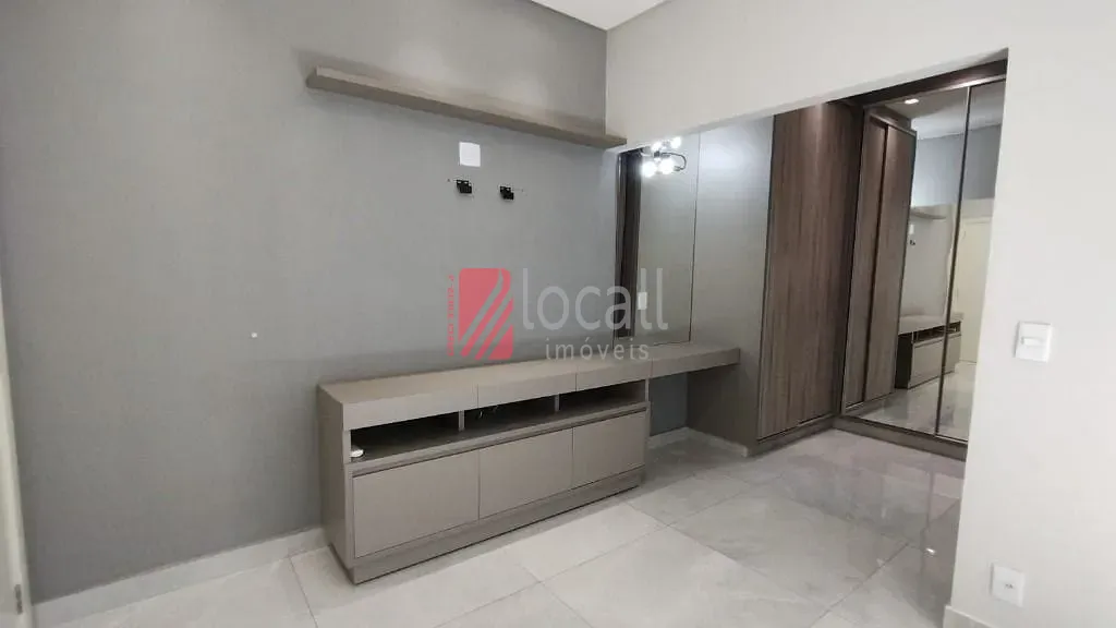 Casa com 4 quartos à venda, 250m² — foto 10 de 28