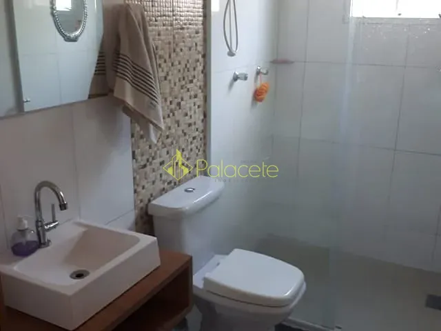 Casa com 250m² 2 quartos e 1 banheiro, à venda, no bairro Residencial e Comercial Cidade Morumbi em Pindamonhangaba