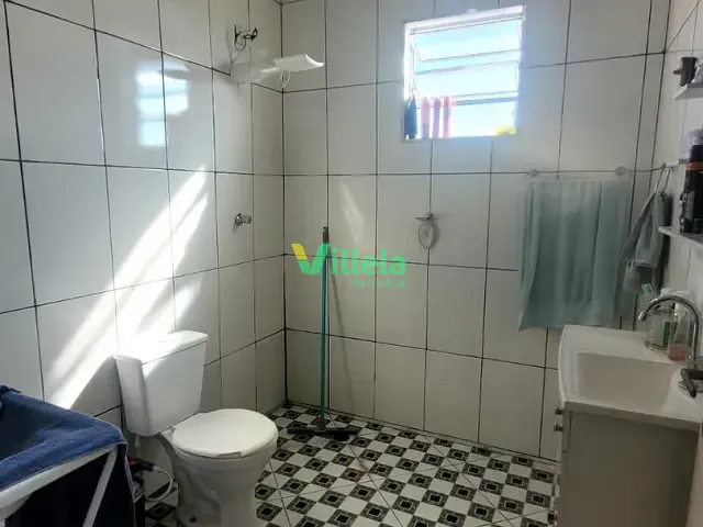 Casa 4 quartos e 4 banheiros, à venda, no bairro Jardim Itaquá em Itaquaquecetuba