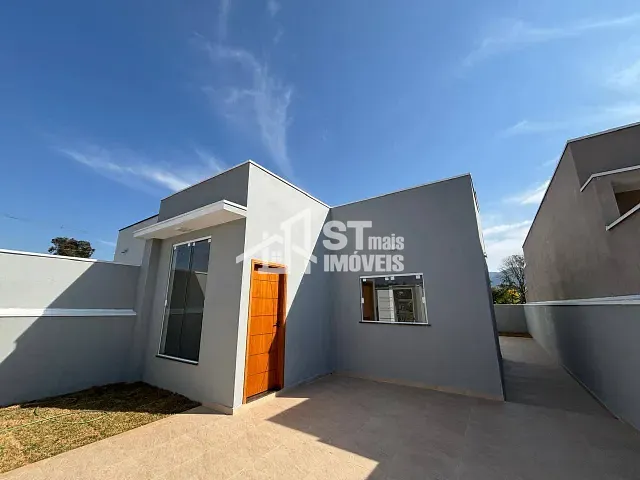 Casa 2 quartos e 1 banheiro, à venda, no bairro Jardim Heloísa em Andradas