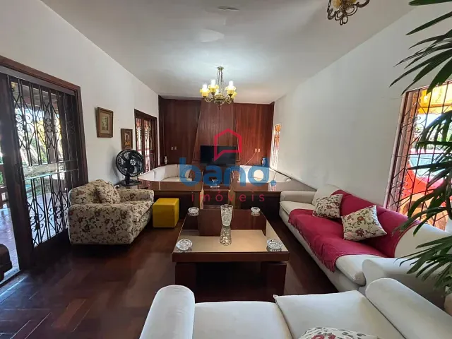 Casa 4 quartos e 3 banheiros, à venda, no bairro Jardim Bela Vista em Porto Feliz