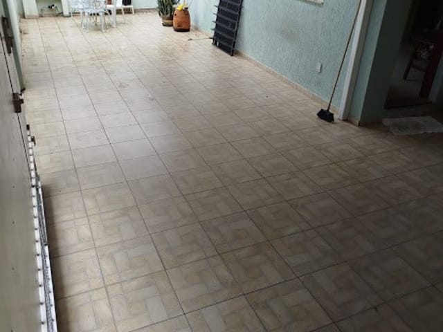 Casa com 250m² 5 quartos e 3 banheiros, à venda, no bairro Crispim em Pindamonhangaba