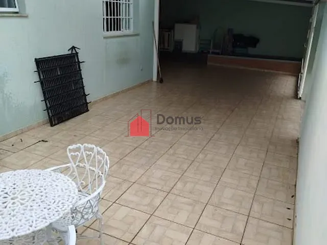Casa com 250m² 5 quartos e 3 banheiros, à venda, no bairro Crispim em Pindamonhangaba