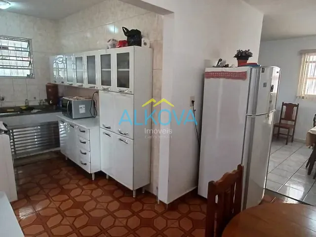 Casa com 330m² 3 quartos e 3 banheiros, à venda, no bairro Jardim América em São José dos Campos