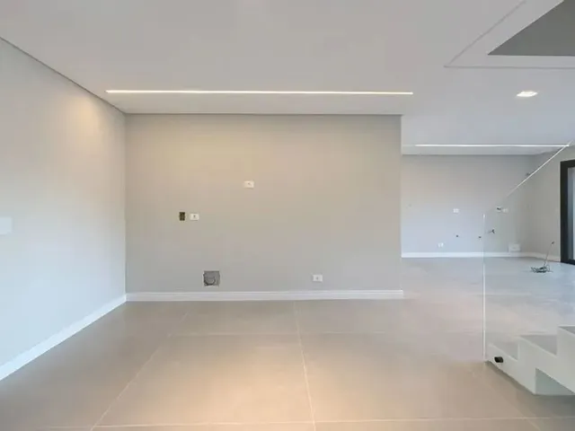 Casa com 122m² 3 quartos e 3 banheiros, à venda, no bairro Pilarzinho em Curitiba