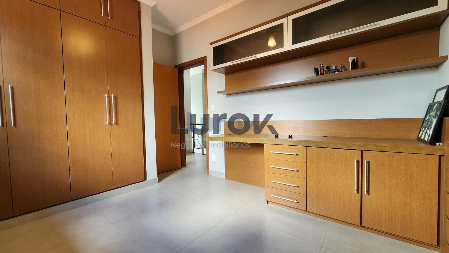 Casa, 4 quartos, 270 m² - Foto 34
