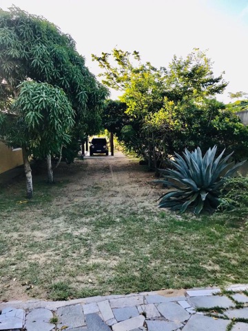 Casa com 1500m² 4 quartos e 6 banheiros, à venda ou para alugar, no bairro São João da Barra em São João da Barra