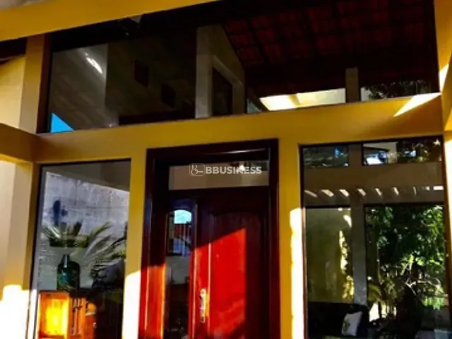 Casa com 1500m² 4 quartos e 6 banheiros, à venda ou para alugar, no bairro São João da Barra em São João da Barra